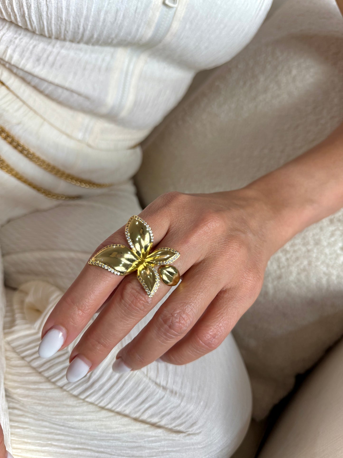 Anillo Flower